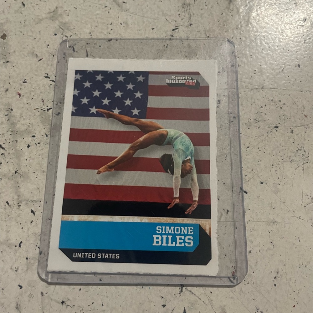 Simone Biles sports card